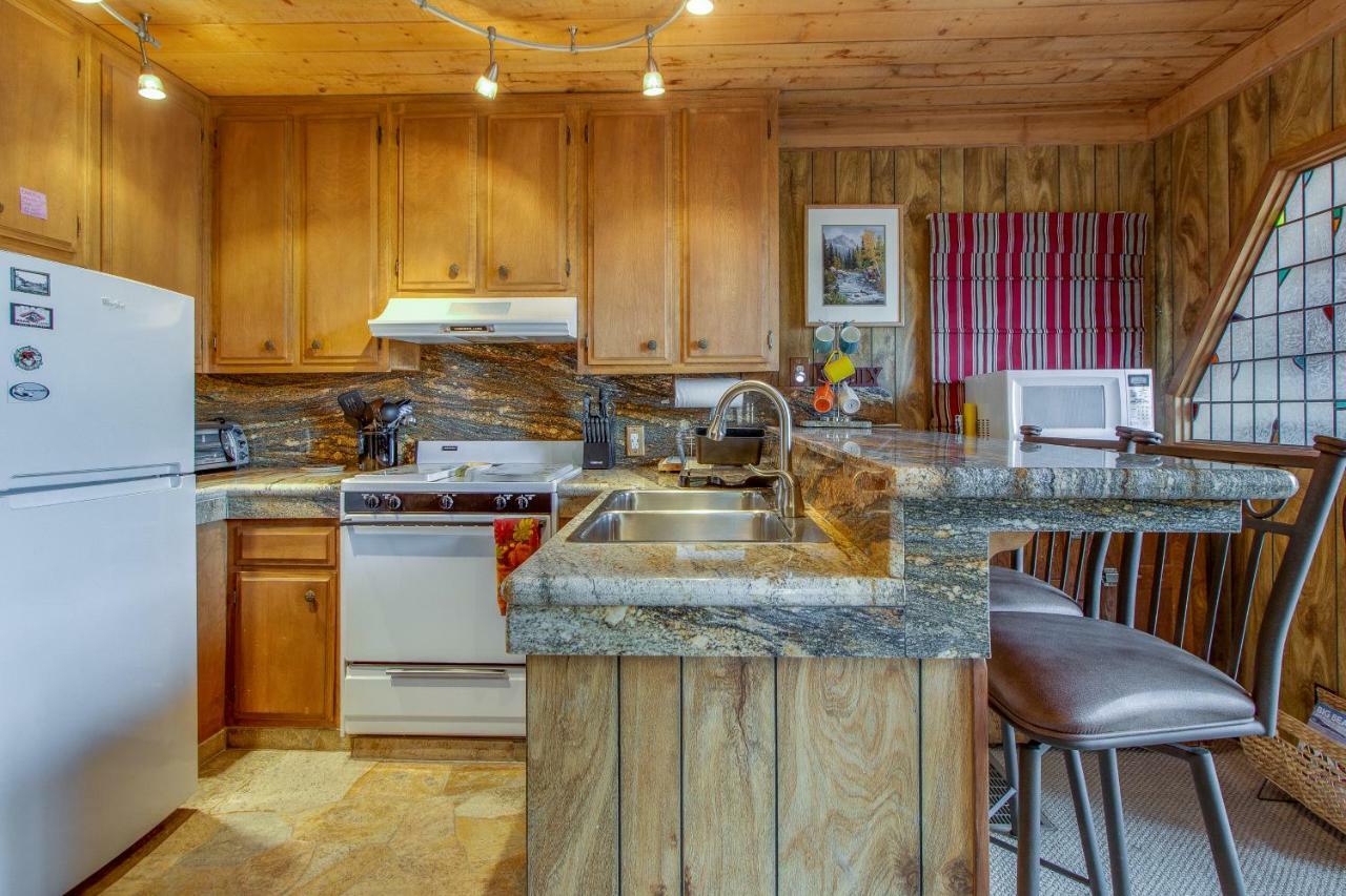 1 Bed 1 Bath Vacation home in Big Bear Big Bear Lake Buitenkant foto